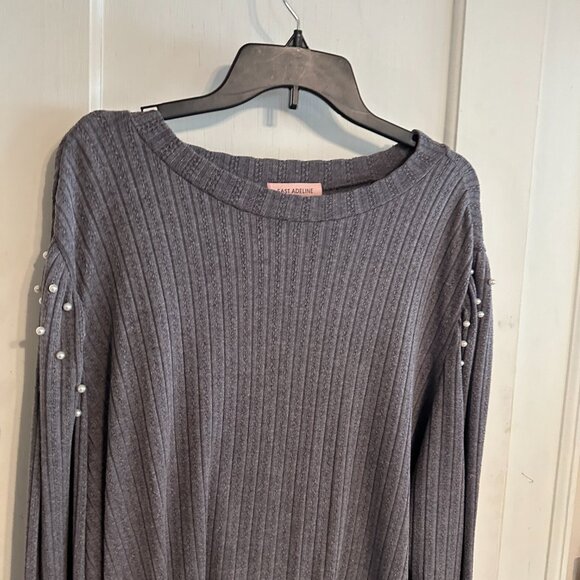 | EAST ADELINE | Purple Sweater with Pearl Detail - Picture 2 of 6